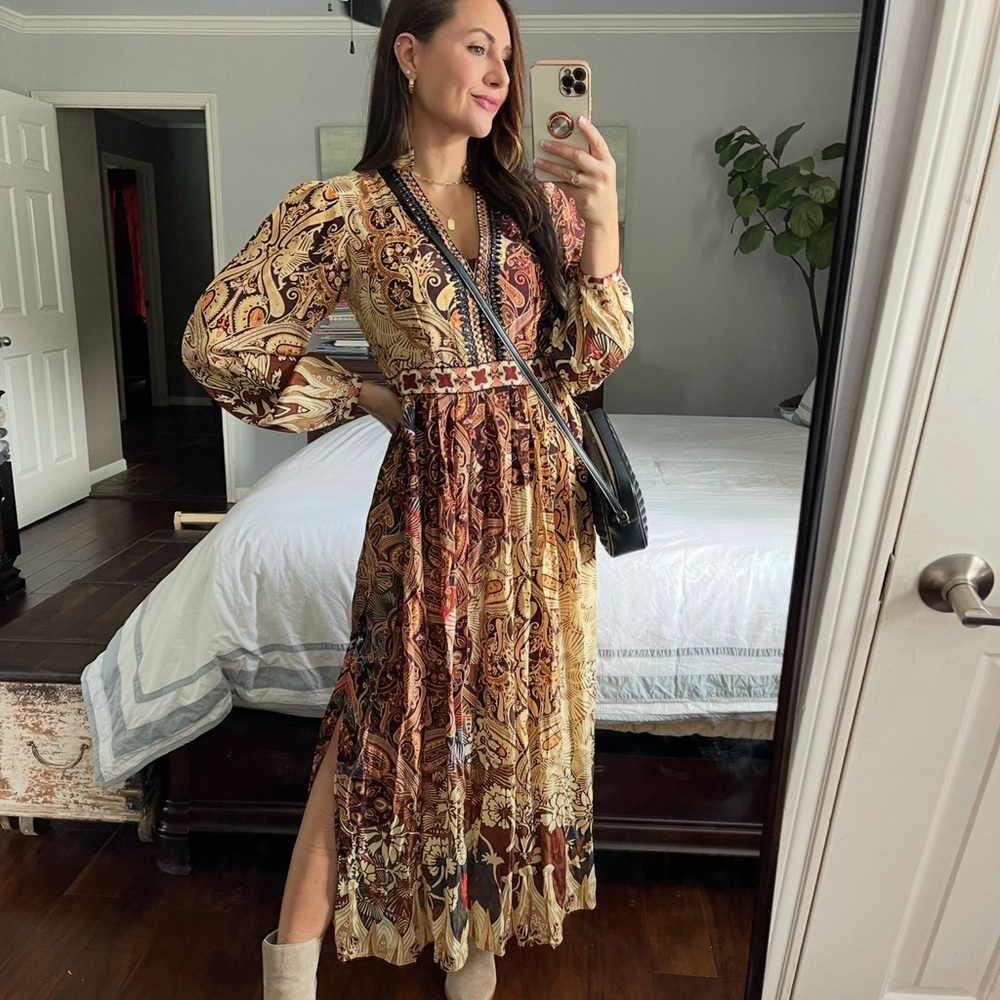 Anthropologie Bhanuni by Jyoti Ronika
Beaded Embroidered Maxi Dress Size 8